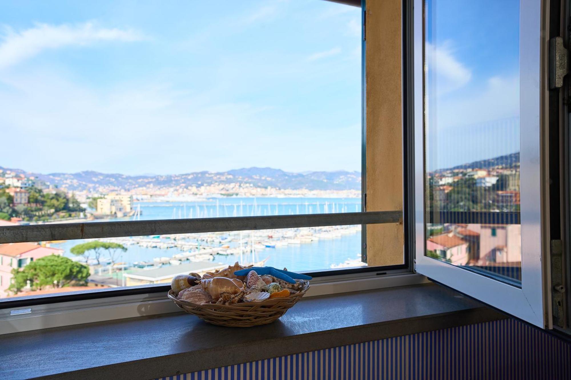 Villa Amelia - Vista Mare - Fezzano  Dış mekan fotoğraf